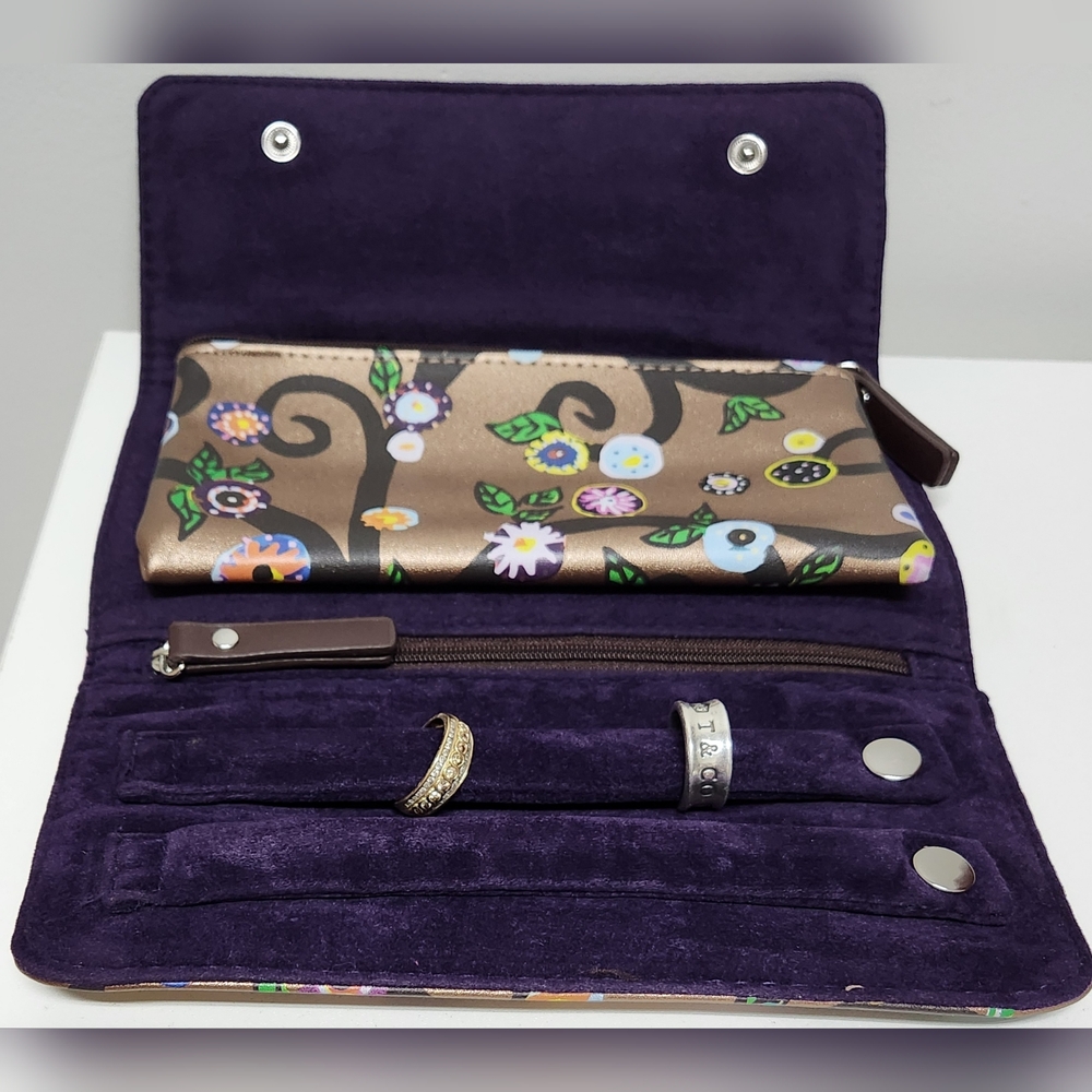 ST JUDE Travel Jewelry Organizer Trifold Envelope NWOT